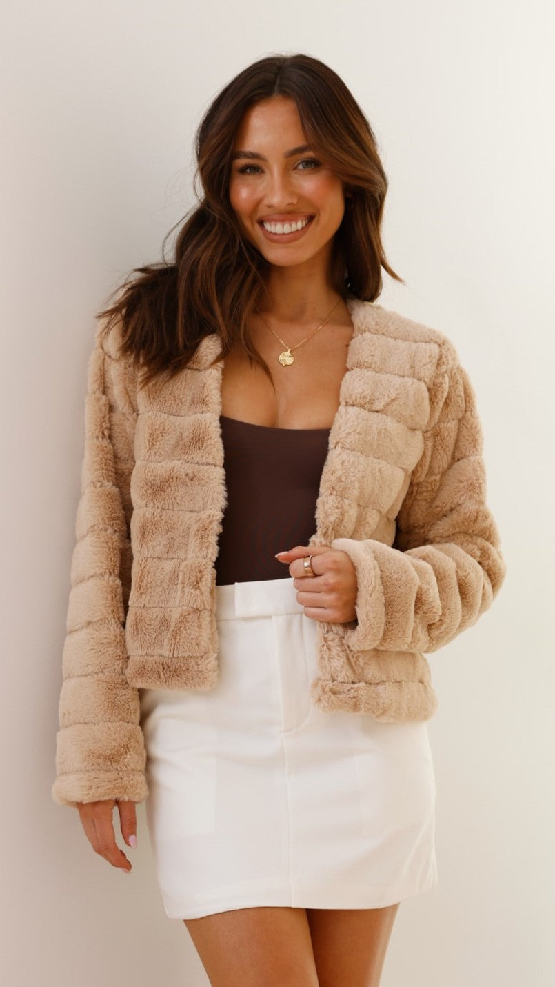 Chaqueta corta de pelo sintético para mujer | Frente abierto