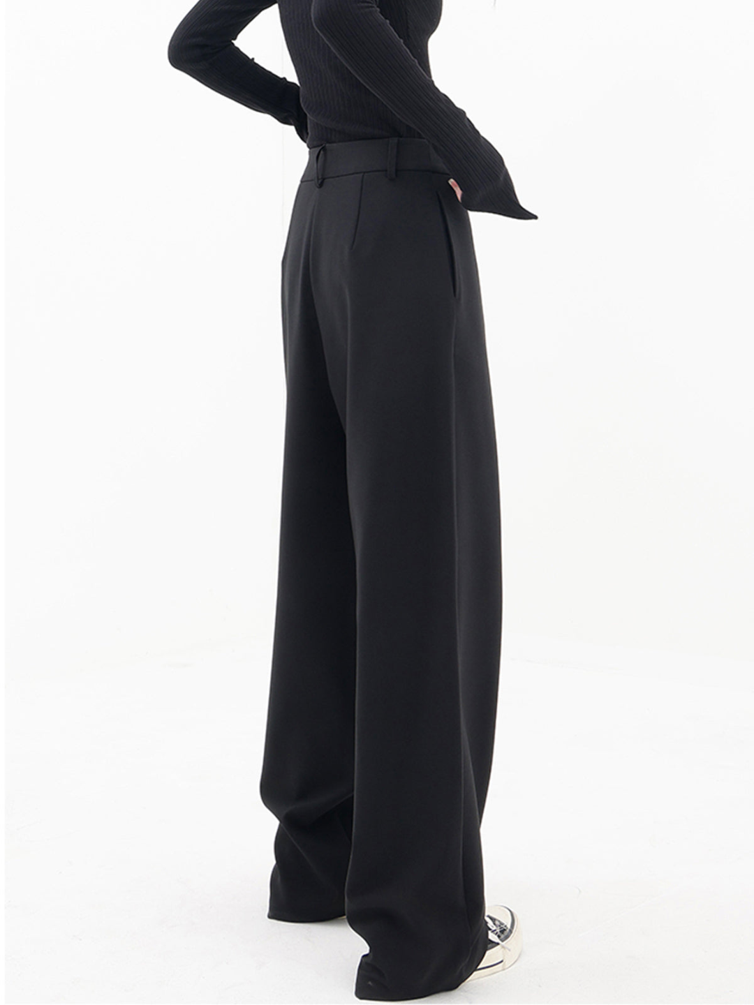 Pantalones Asimétricos de Mujer | Cierre con Botón