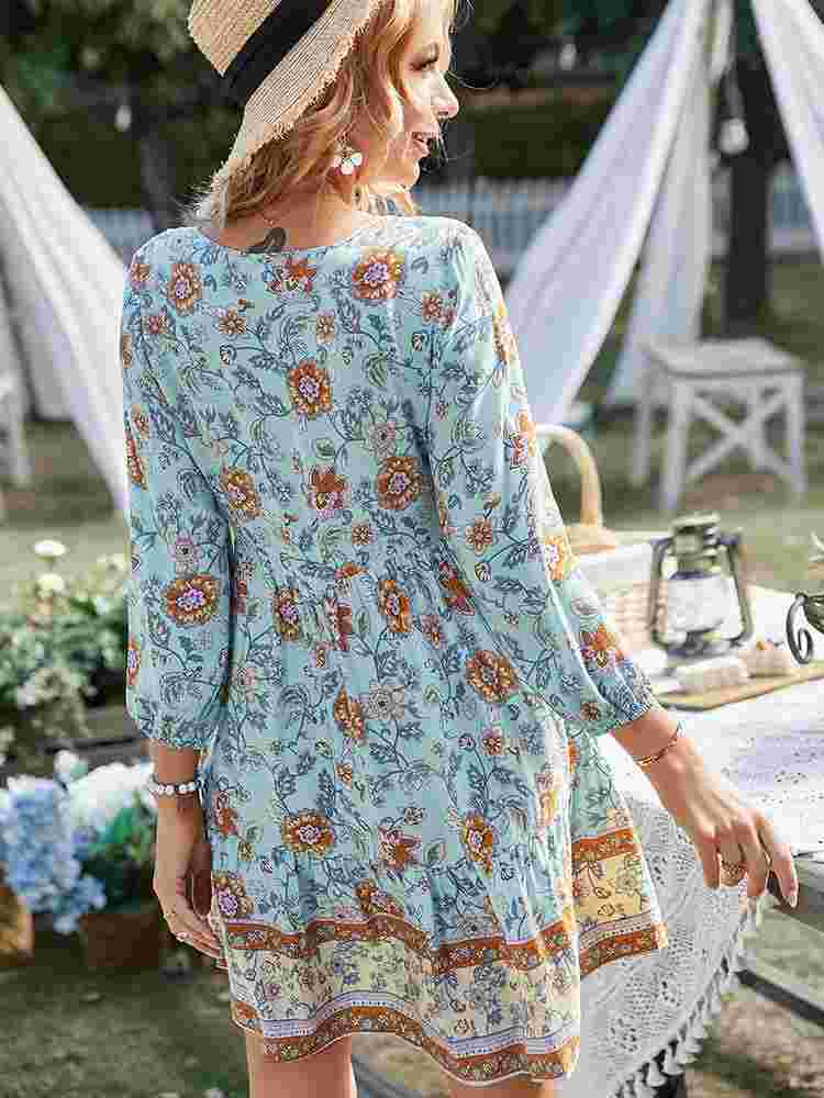 Vestido corto boho de flores