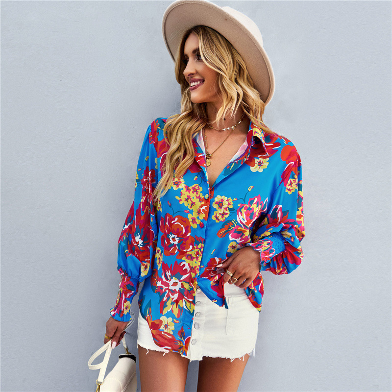 Long sleeve blouse with contrast print