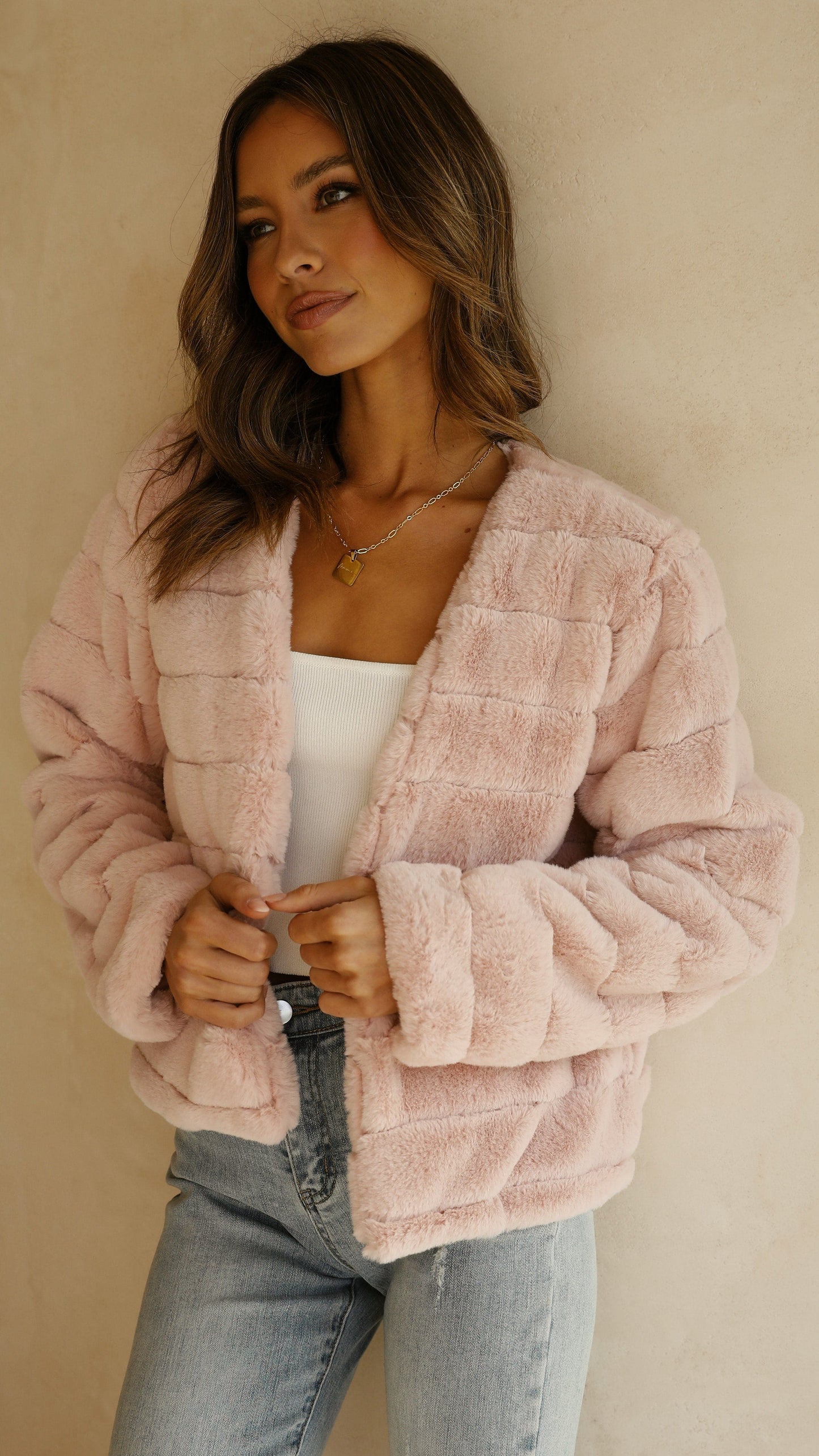 Chaqueta corta de pelo sintético para mujer | Frente abierto