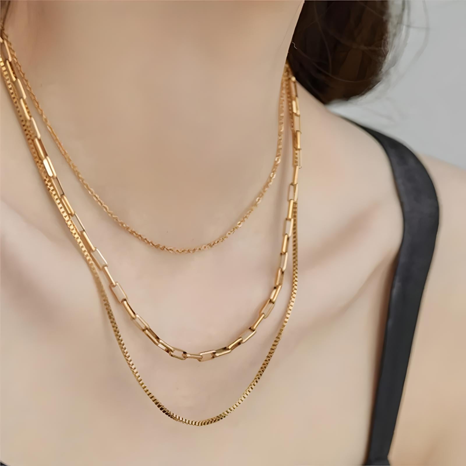 Ruby | Retro gold choker necklace