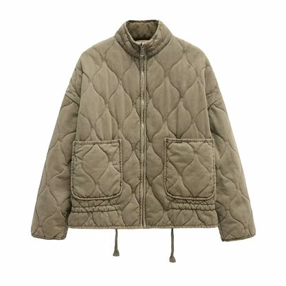 Chaqueta acolchada para mujer | Detalle de bolsillos