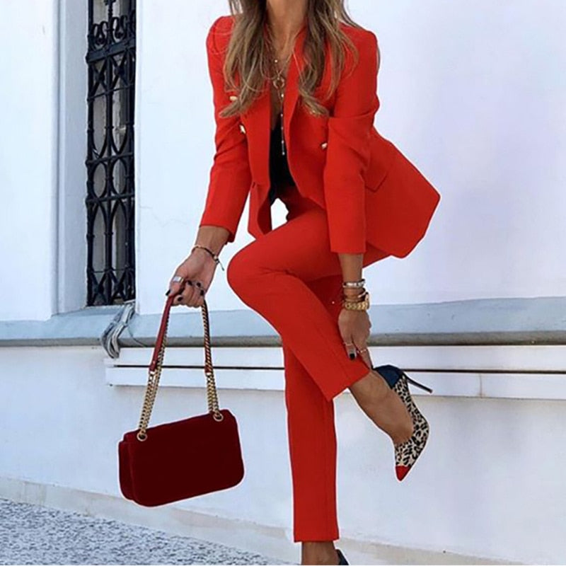Conjunto de Blazer y Pantalón de Mujer | Corte Entallado
