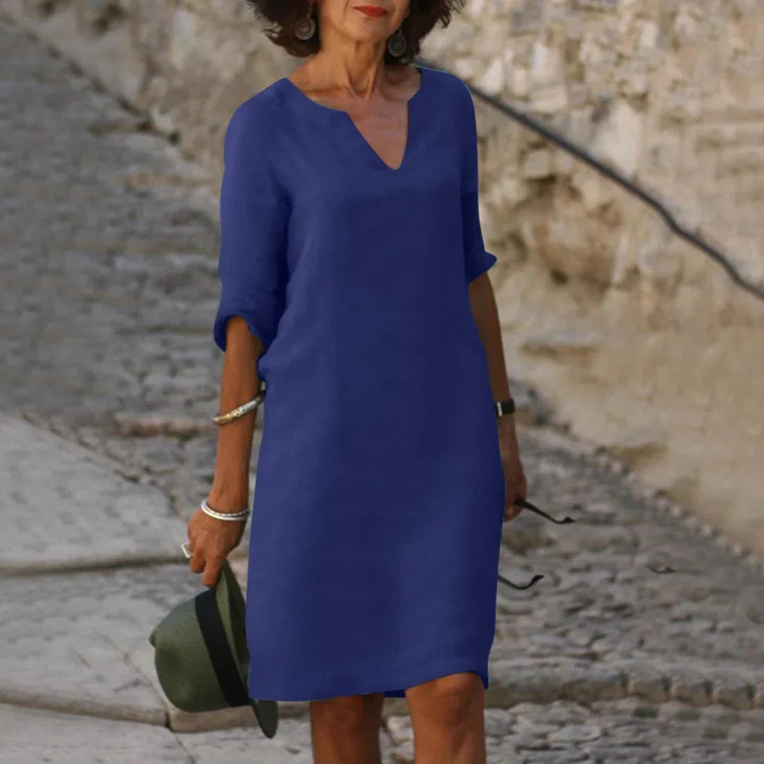 Vestido mini con cuello en v de mujer | manga 3/4