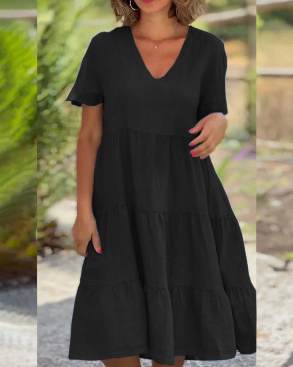 Dulce vestido Swing con cuello en V