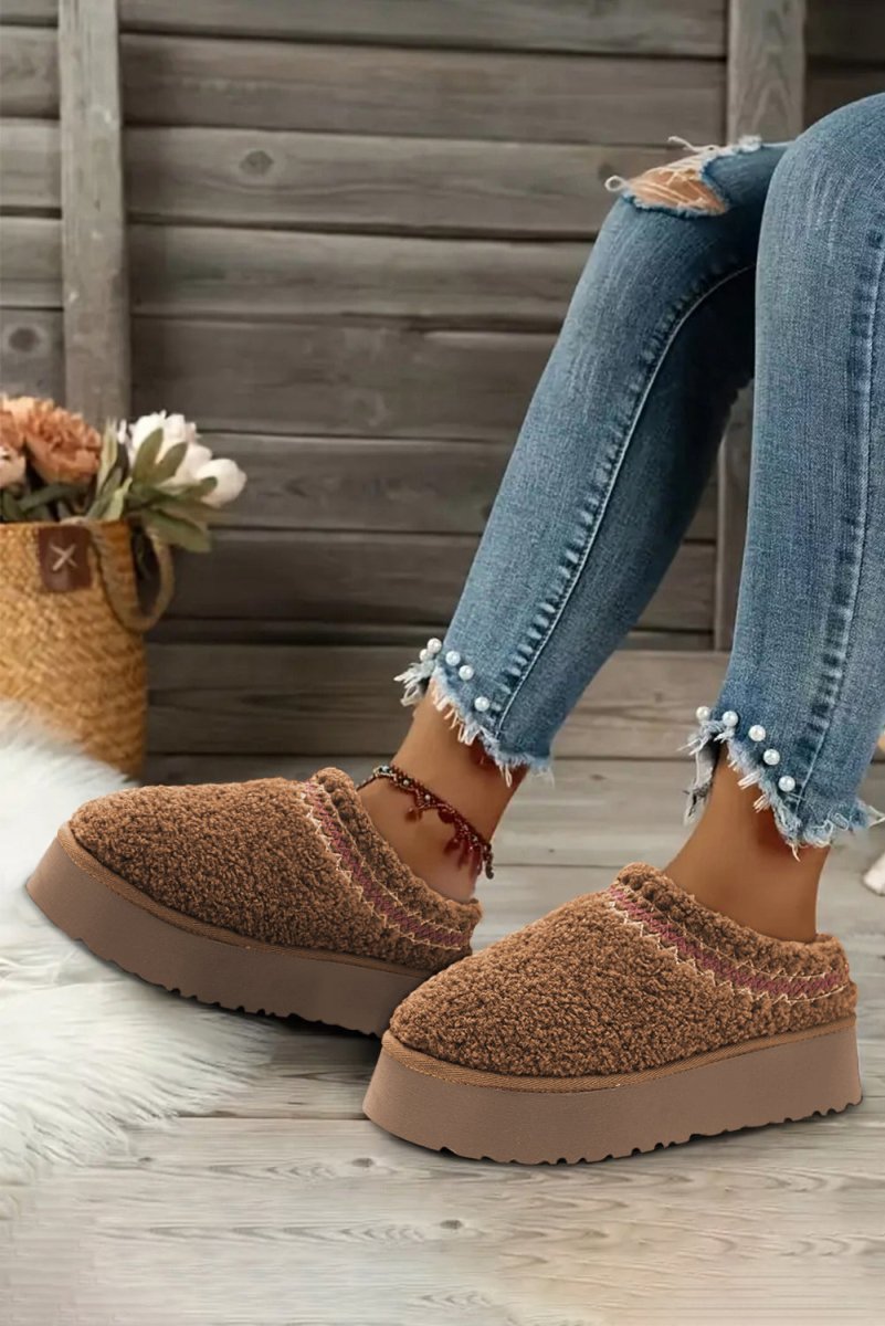 Botas nieve bordado sherpa suela gruesa térmicas invierno - Carmen Modas - Slides Shoes + Flip Flops