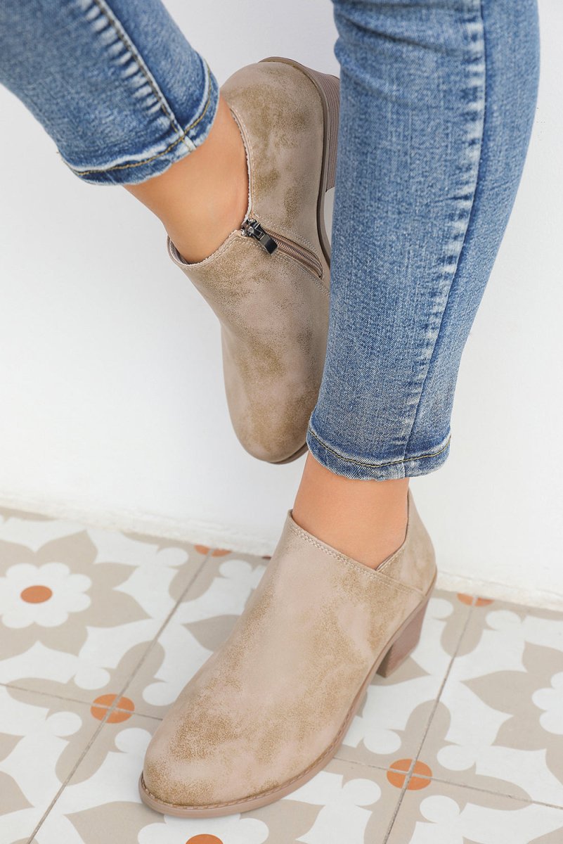 Botines de Tacón Ancho en Ante Negro para Mujer - Carmen Modas - Boots