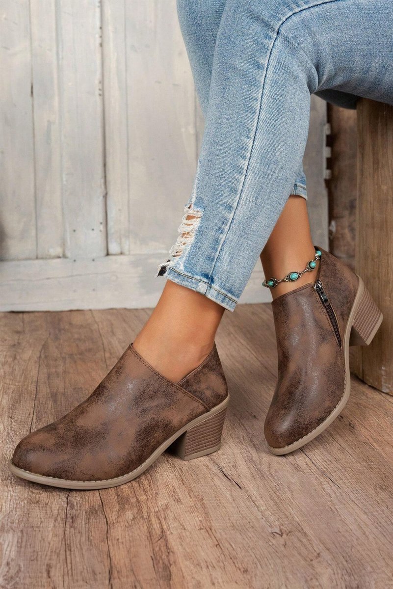Botines de Tacón Ancho en Ante Negro para Mujer - Carmen Modas - Boots