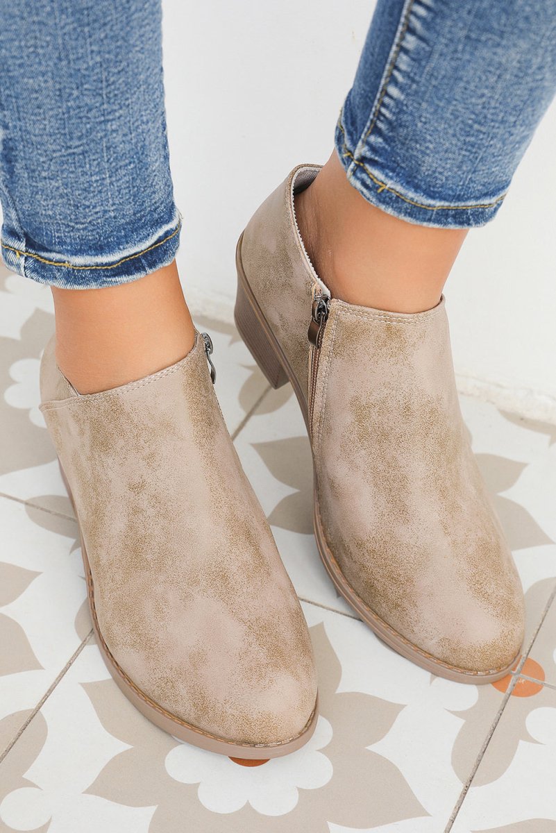 Botines de Tacón Ancho en Ante Negro para Mujer - Carmen Modas - Boots