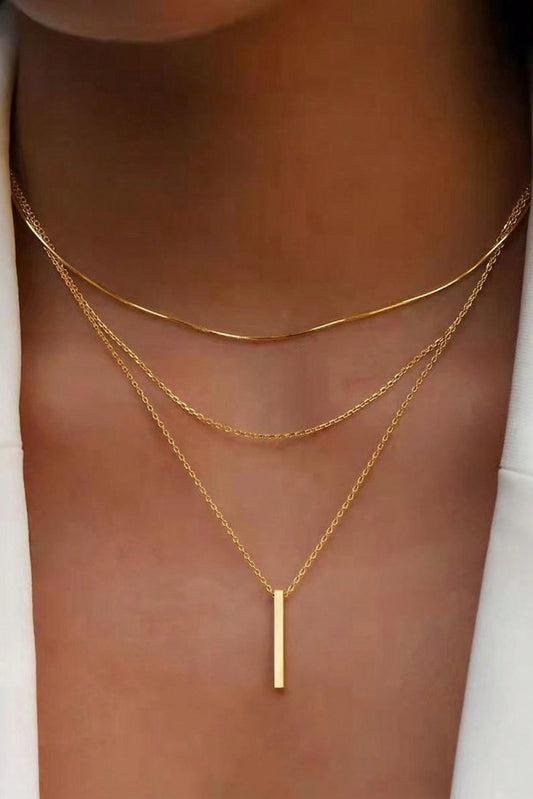 Collar dorado moderno con colgante barra ajustable - Carmen Modas - Necklaces