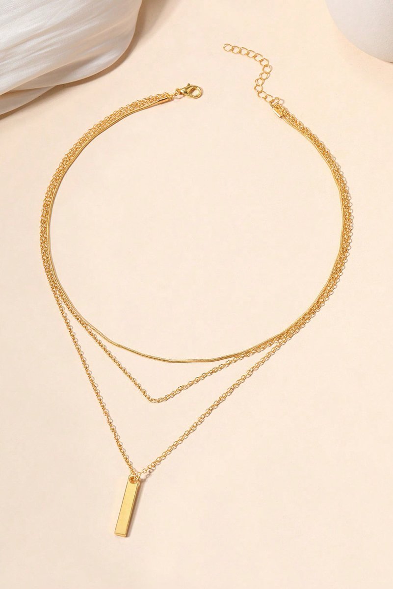 Collar dorado moderno con colgante barra ajustable - Carmen Modas - Necklaces