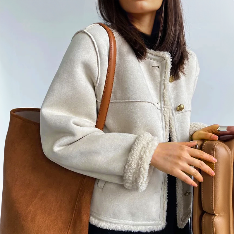 Chaqueta de Mujer con Botones y Ribete | Vintage