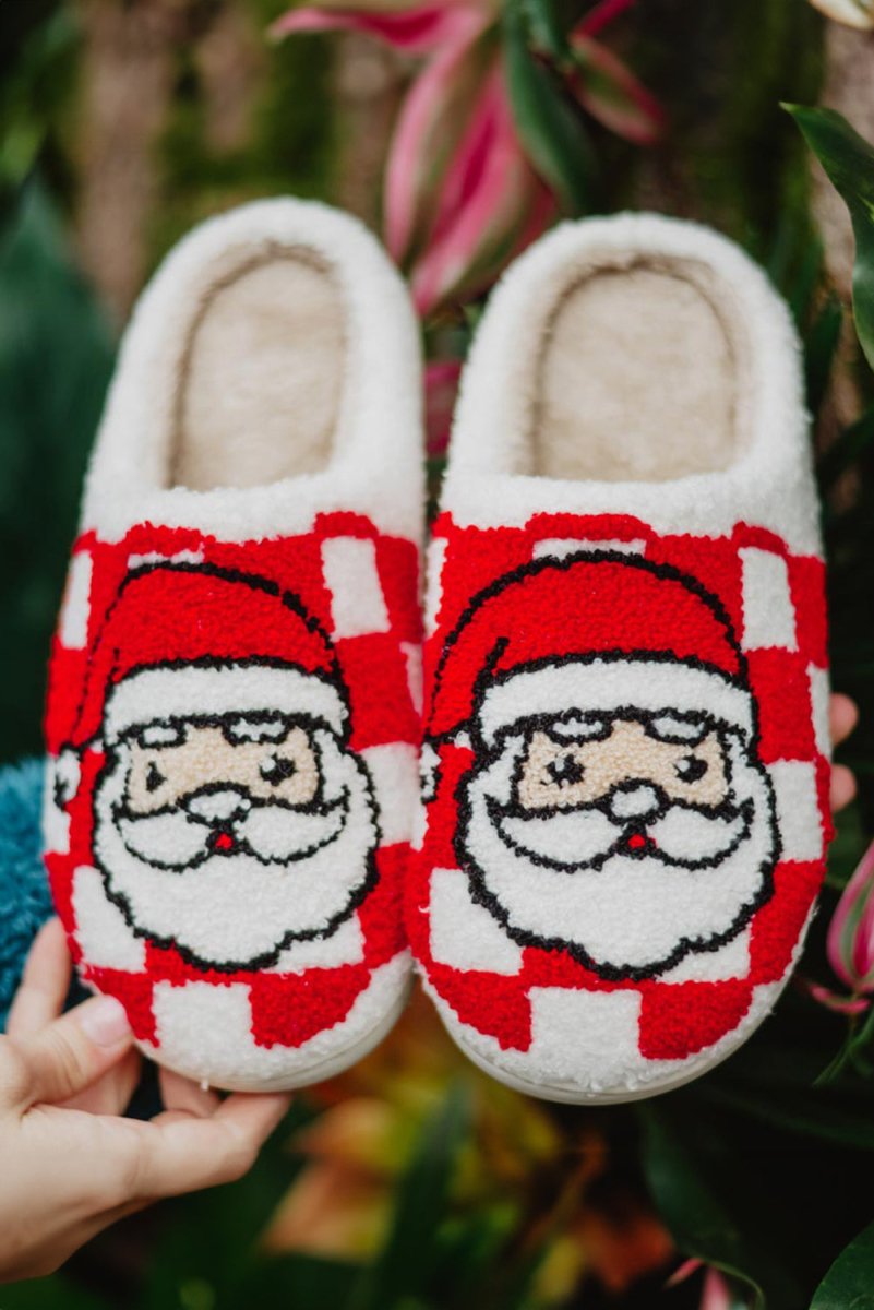 Pantuflas navideñas cuadros Santa Claus peluche invierno - Carmen Modas - Slides Shoes + Flip Flops