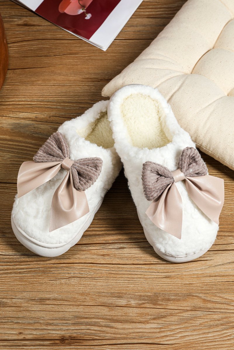 Pantuflas peluche invierno con lazo decorativo contrastante - Carmen Modas - Slides Shoes + Flip Flops