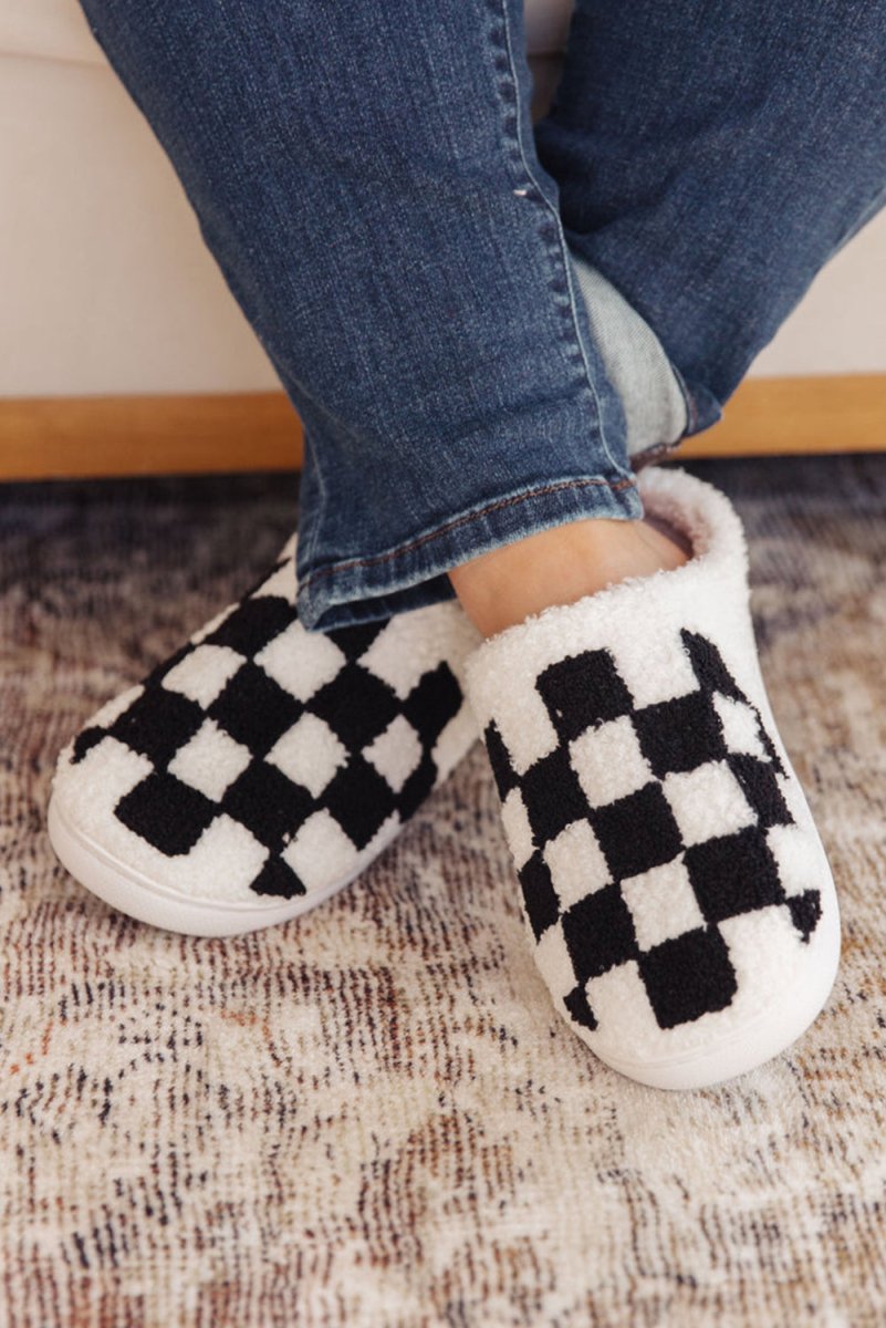 Pantuflas peluche invierno estampado cuadros slip - on - Carmen Modas - Slides Shoes + Flip Flops