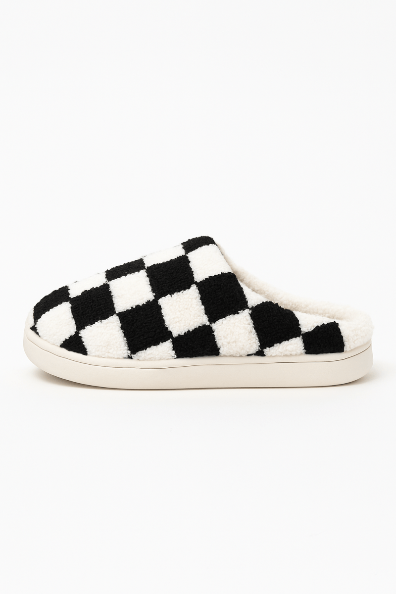 Pantuflas peluche invierno estampado cuadros slip - on - Carmen Modas - Slides Shoes + Flip Flops