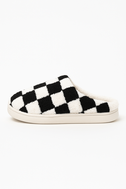 Pantuflas peluche invierno estampado cuadros slip - on - Carmen Modas - Slides Shoes + Flip Flops