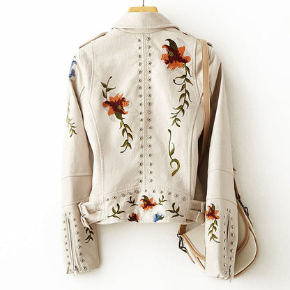 Chaqueta biker bordada para mujer | Apliques de tachuelas