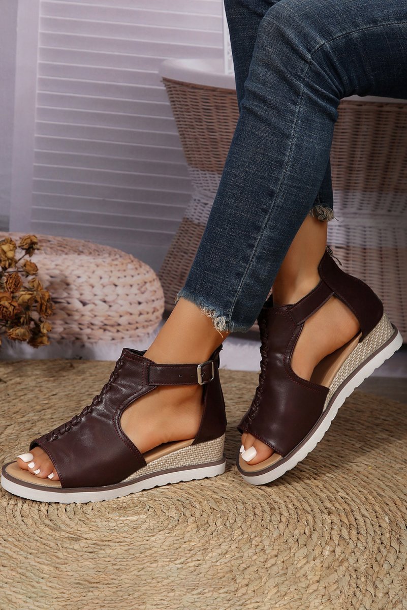 Sandalias de Plataforma con Hebilla y Diseño Calado Mujer - Carmen Modas - Sandals