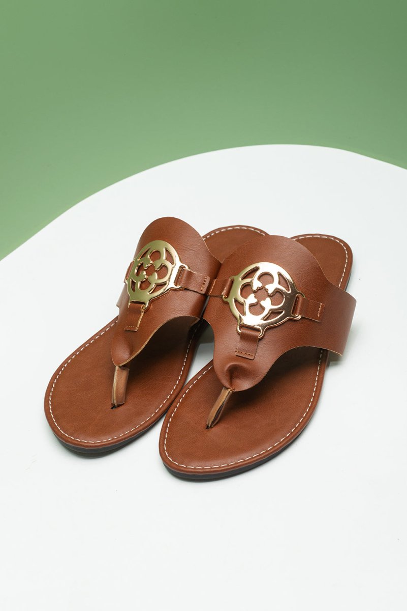 Sandalias planas cuero sintético con adorno metálico verano - Carmen Modas - Sandals