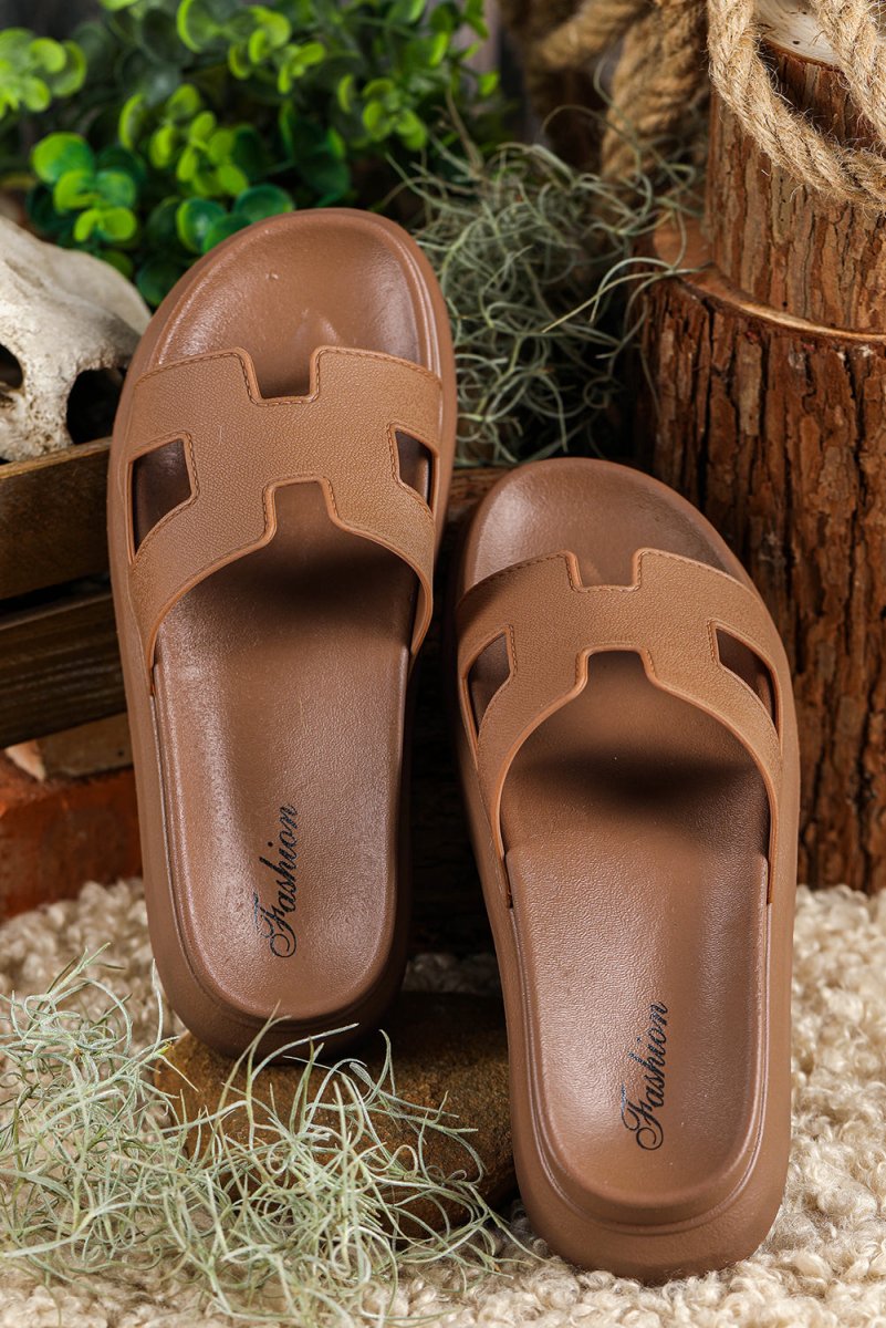Sandalias plataforma diseño calado abiertas para verano - Carmen Modas - Sandals