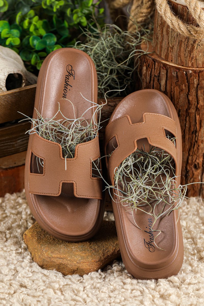 Sandalias plataforma diseño calado abiertas para verano - Carmen Modas - Sandals