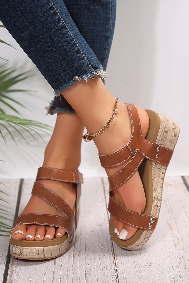 Sandalias Plataforma Mujer Chestnut Hollow Velcro Casual - Carmen Modas - Sandals