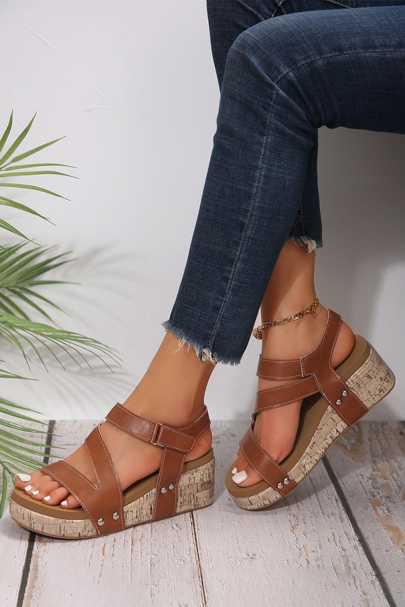 Sandalias Plataforma Mujer Chestnut Hollow Velcro Casual - Carmen Modas - Sandals