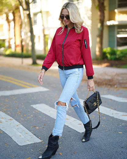 Chaqueta bomber para mujer | Detalle de cremallera