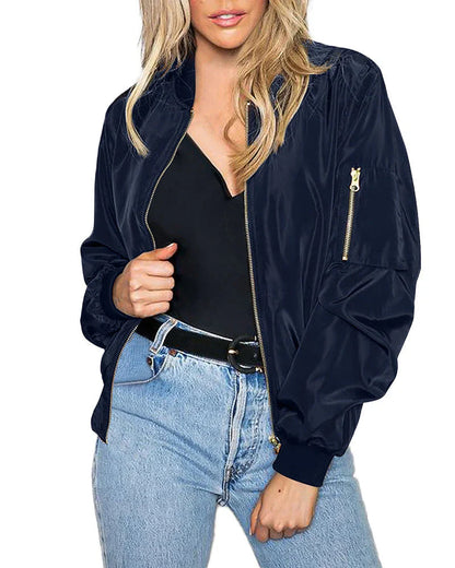 Chaqueta bomber para mujer | Detalle de cremallera