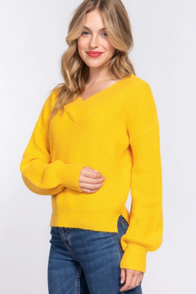 Suéter de Doble V - cuello en Amarillo - Estilo y Comodidad para toda ocasión - Carmen Modas - Sweaters