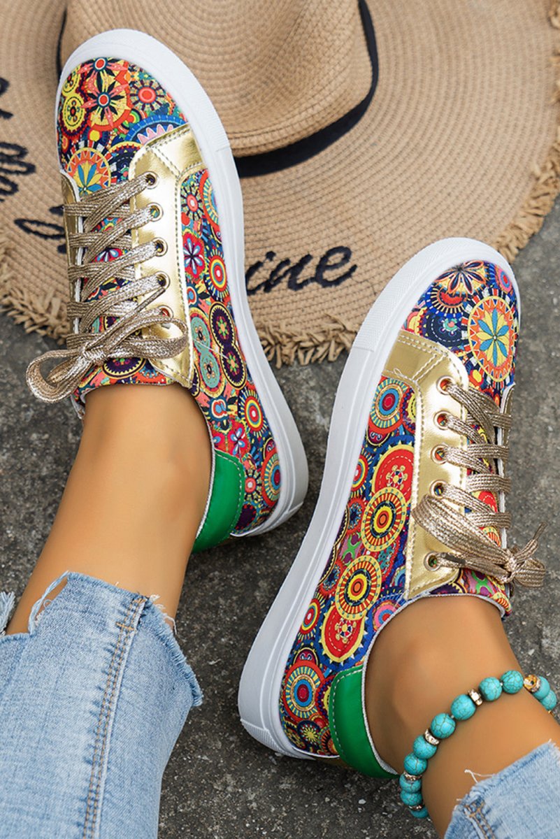 Zapatillas Deportivas Doradas de Cordones - Carmen Modas - Sneakers
