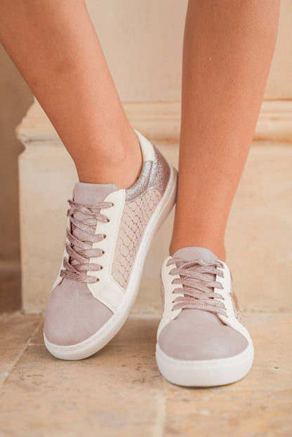 Zapatillas PU con estrellas brillantes y diseño patchwork - Carmen Modas - Sneakers