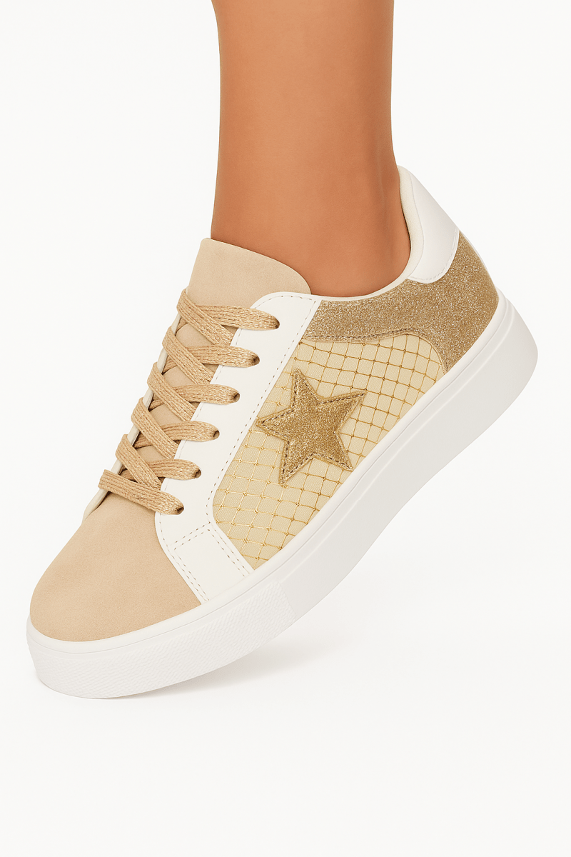 Zapatillas PU con estrellas brillantes y diseño patchwork - Carmen Modas - Sneakers
