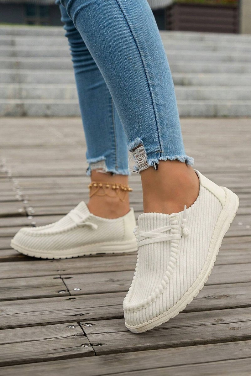 Zapatos Casuales de Cordones con Suela Antideslizante - Carmen Modas - Sneakers