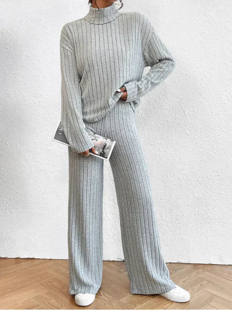 Wylda | Warm and elegant knitted duo 