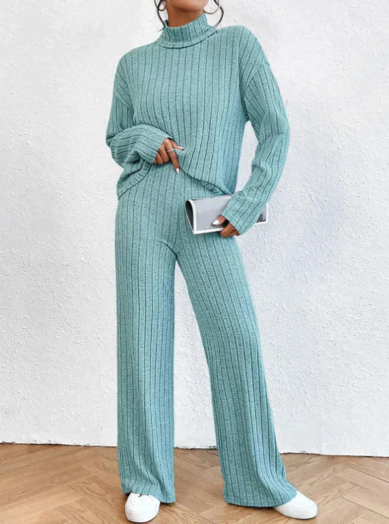 Wylda | Warm and elegant knitted duo 