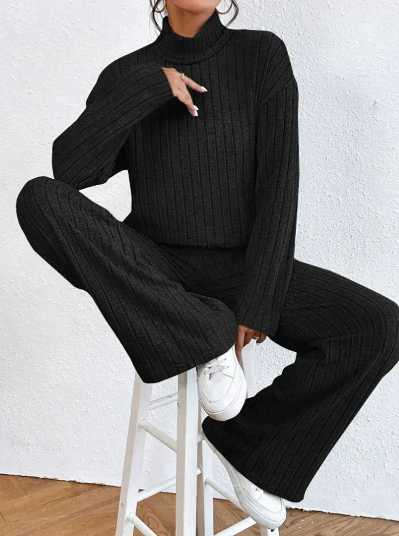 Wylda | Warm and elegant knitted duo 